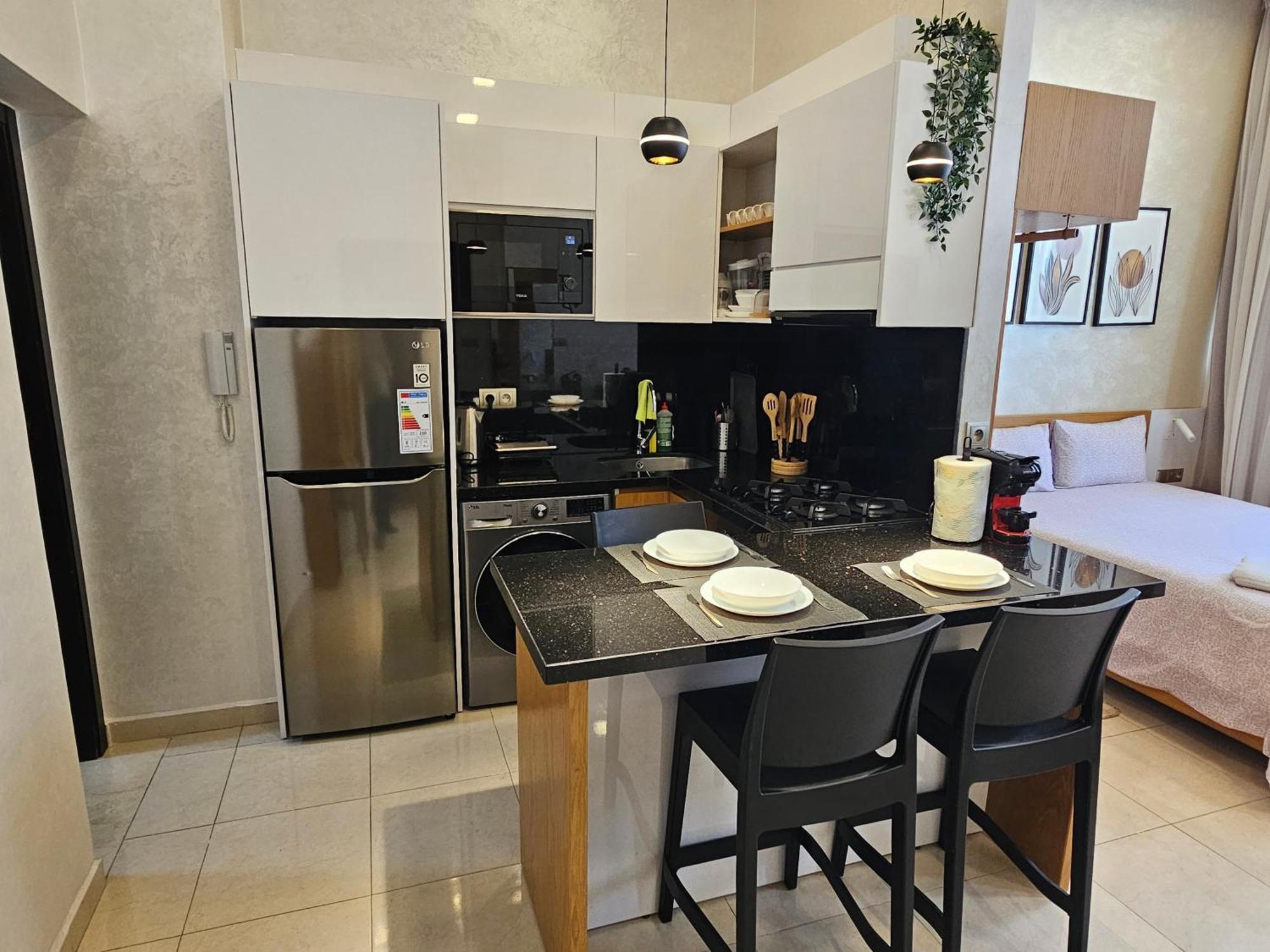 Le Petit Bijou Apartment เทโทอัน ภายนอก รูปภาพ
